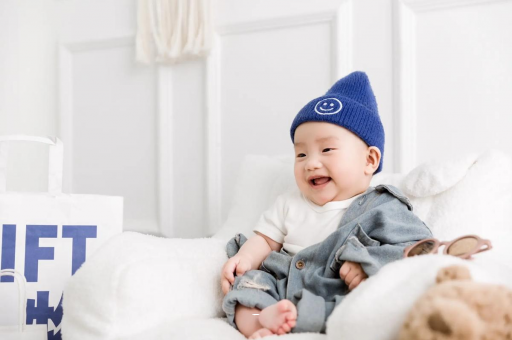 衡东4个月宝宝干呕 衡东4个月宝宝干呕